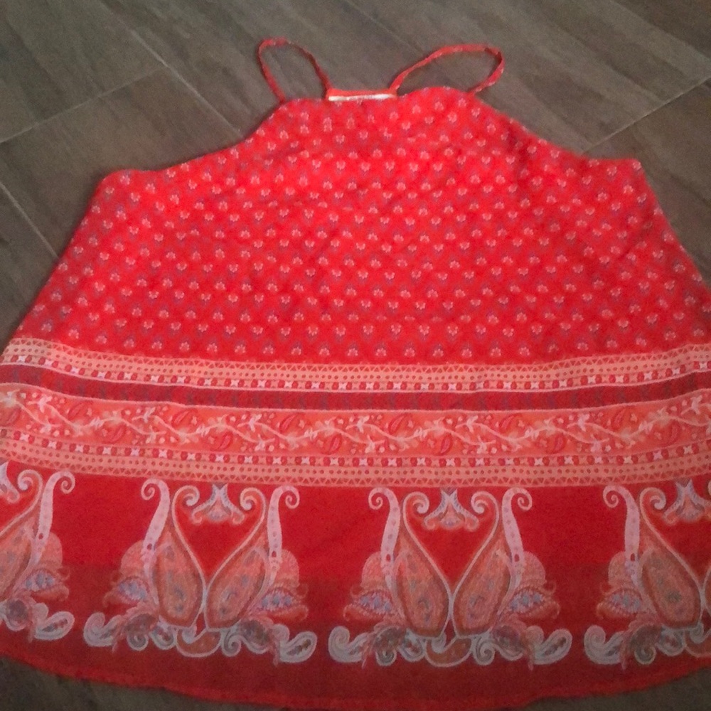 Tank top size small